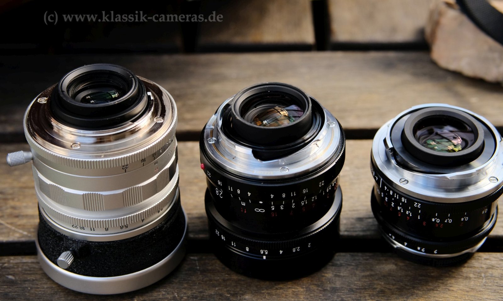 Fast 28mm Voigtländer
          lenses (4)