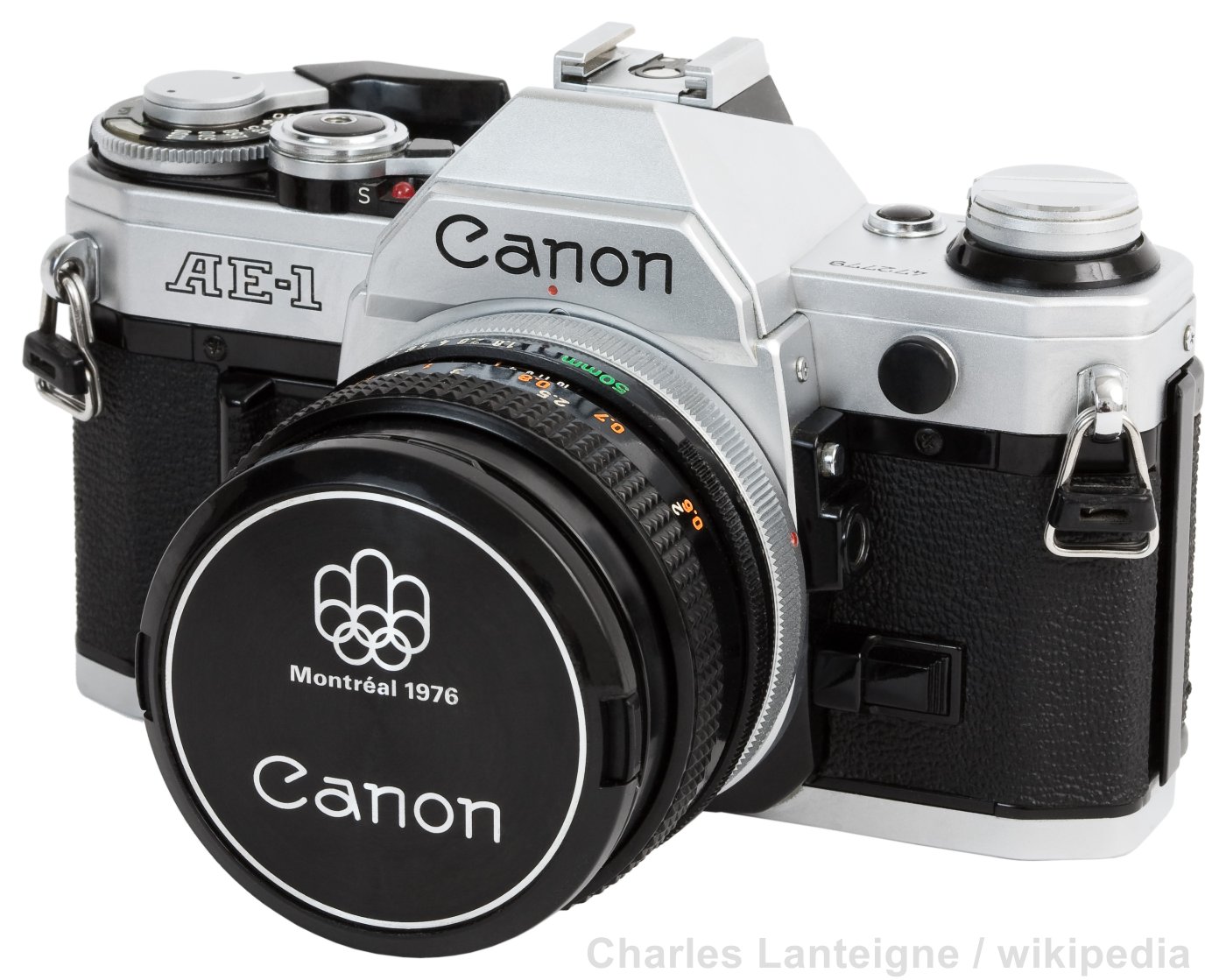 Canon
            AE-1