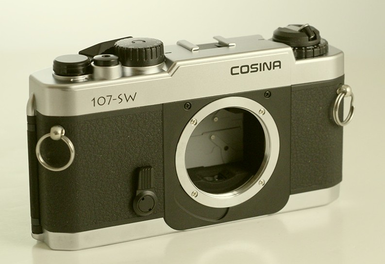 Cosina 107-SW