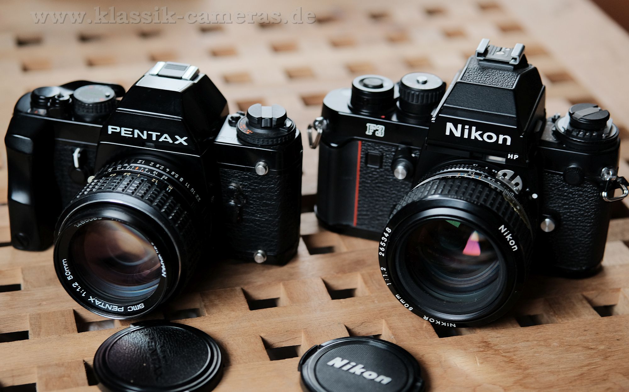 Nikon F3
                  vw. Pentax LX